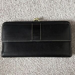 Vintage Coach Black Leather Kiss-Lock Continental Wallet with Gold Hardware